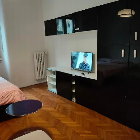 Falcon Studio Polimi Hotel apartamentowy